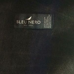 Bleu Nero Scarf